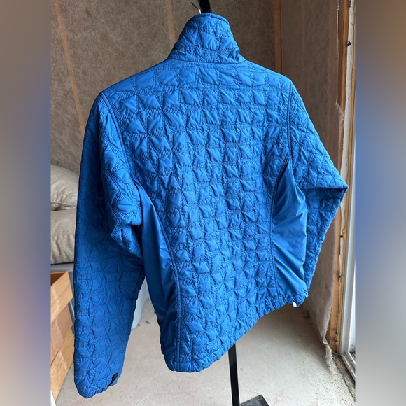 The North Face Women’s Light Weight Jacket Blue Zip Up Sz Small - Picture 9 of 9
